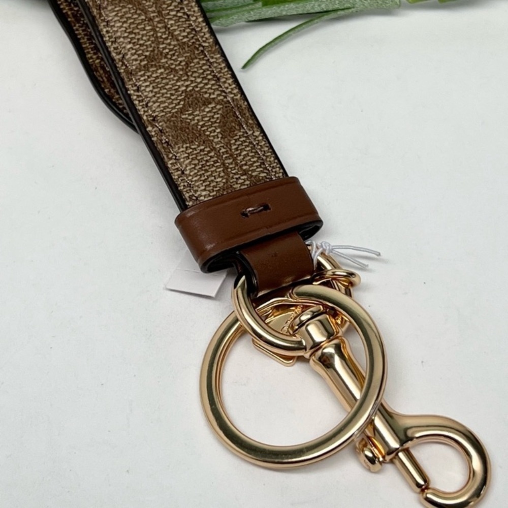 Coach Signature Trigger Snap Turnlock Key Fob Keychain Bag Charm NWT - Picture 7 of 7